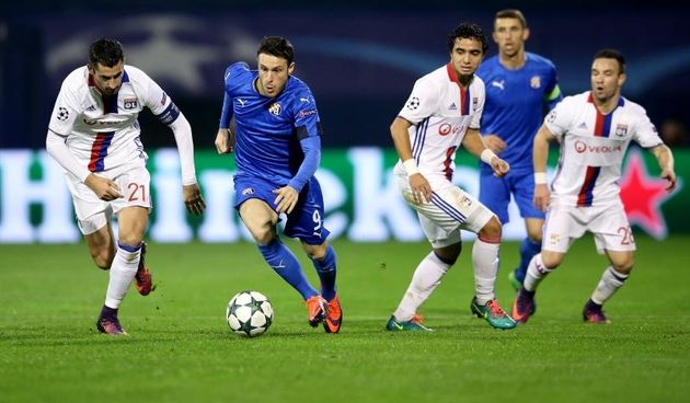 stadion Maksimir, Zagreb – UEFA Liga prvaka, skupina H, 5. kolo, GNK Dinamo – Olympique Lyonnais. Angelo Henriquez, Maxime Gonalons. Photo: Igor Kralj/PIXSELL