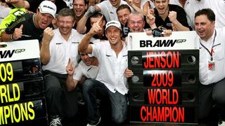 Proslava naslova prvaka F1 Jensona Buttona i Brawn GP-a (foto www.f1-live.com)
