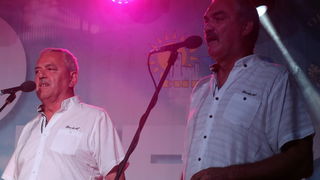 Virsko ljeto 2016: Tomislav Bralić i klapa Intrade oduševili 12 tisuća obožavatelja na virskoj rivi Virsko ljeto 2016: Tomislav Bralić i klapa Intrade oduševili 12 tisuća obožavatelja na virskoj rivi