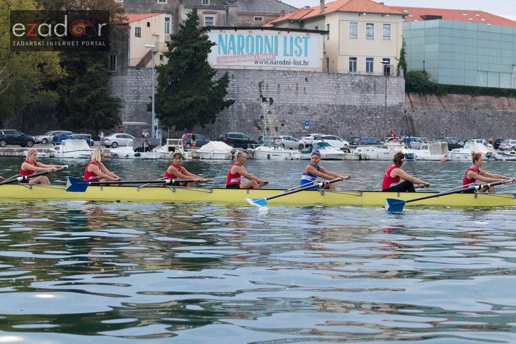 6. “Jadranov veslački dvoboj” osmeraca u uvali Jazine 6. “Jadranov veslački dvoboj” osmeraca u uvali Jazine