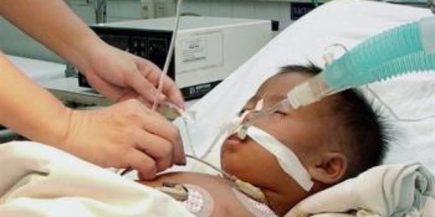 Zaraženo dijete u Kini (Foto: AP) Zaraženo dijete u Kini (Foto: AP)