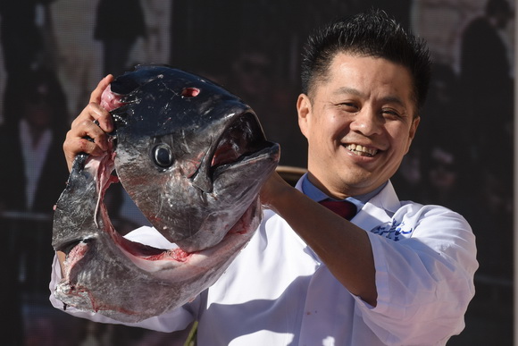 Velikom gastro-eno feštom na Forumu završen 2. “Tuna, Sushi & Wine Festival” Velikom gastro-eno feštom na Forumu završen 2. “Tuna, Sushi & Wine Festival”