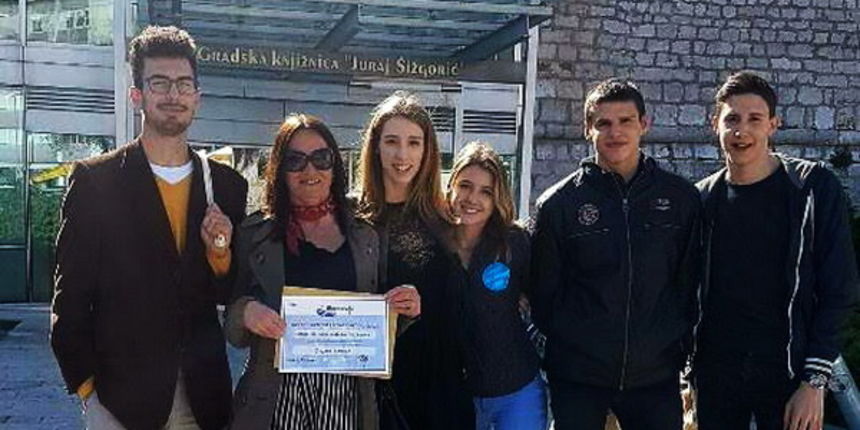 Učenici Gimnazije Jurja Barakovića osvojili putovanje u Strasbourg Učenici Gimnazije Jurja Barakovića osvojili putovanje u Strasbourg