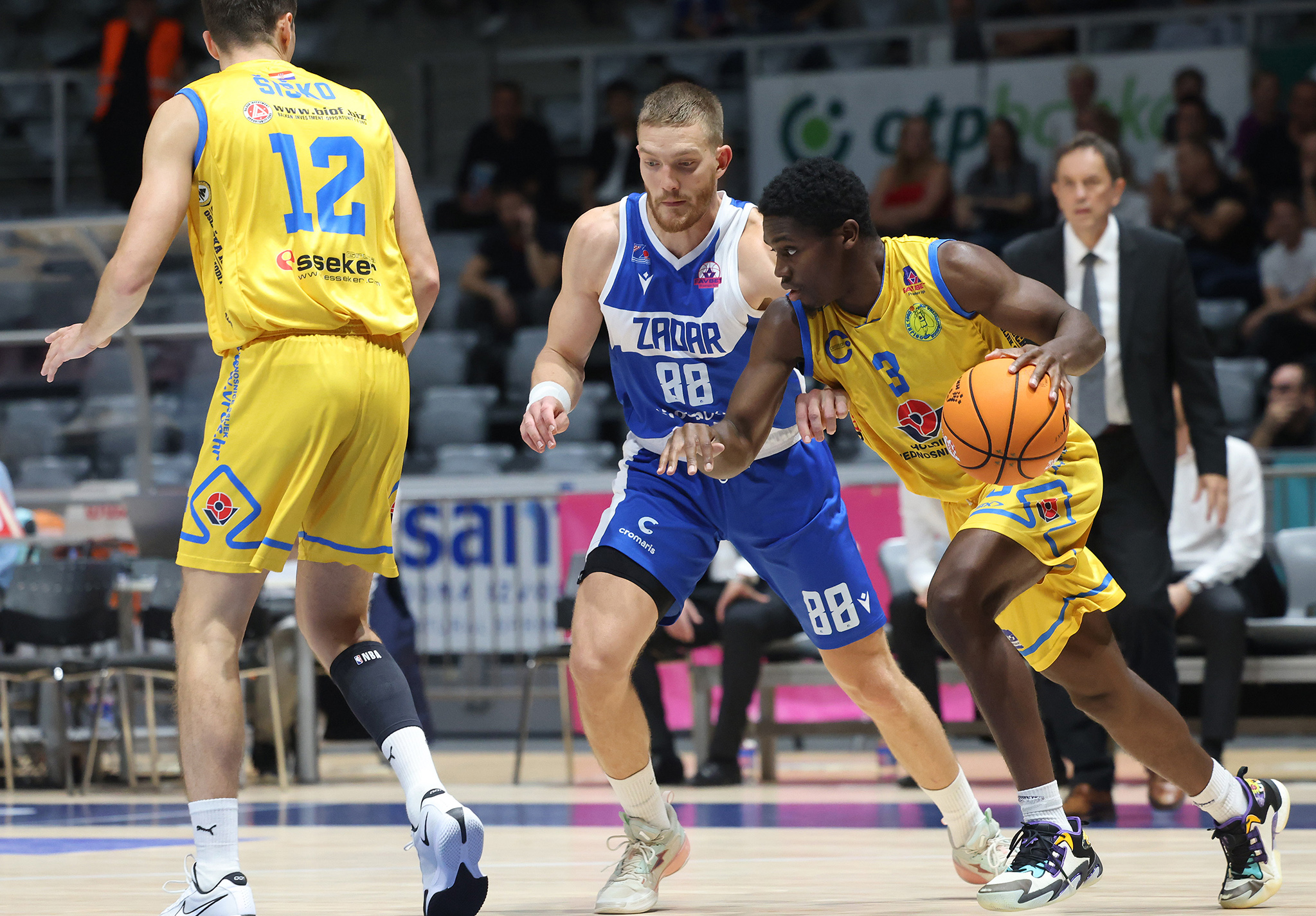 FavBet Premijer Liga, 4. kolo: KK Zadar – KK Vrijednosnice Osijek 75-63 FavBet Premijer Liga, 4. kolo: KK Zadar – KK Vrijednosnice Osijek 75-63