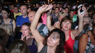 Dan Općine Vir proslavljen uz spektakularni koncert Prljavog Kazališta i vatromet Dan Općine Vir proslavljen uz spektakularni koncert Prljavog Kazališta i vatromet