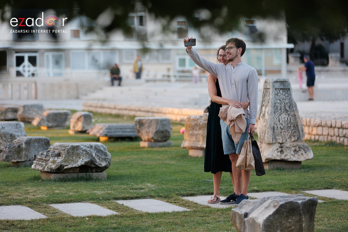 Večernji đir po gradu 3. listopada 2023. Večernji đir po gradu 3. listopada 2023.