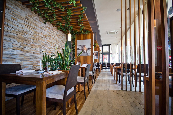 Restoran Bruschetta: Dani dimljenih i mariniranih Cromarisovih proizvoda (3) Restoran Bruschetta: Dani dimljenih i mariniranih Cromarisovih proizvoda (3)