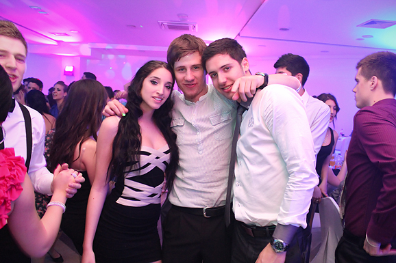 Maturalna večer Ekonomske škole (foto:Saša Čuka) Maturalna večer Ekonomske škole (foto:Saša Čuka)