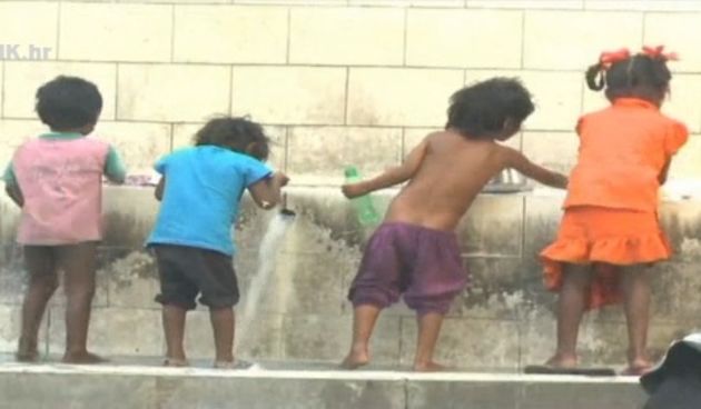 Indija: Vrućina je tolika da se tope ceste, foto: Print Screen/Dnevnik.hr