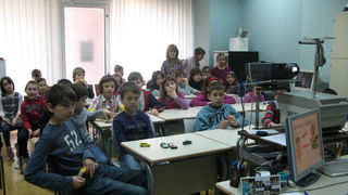 Image 936745 (auto) Image 936745 (auto)