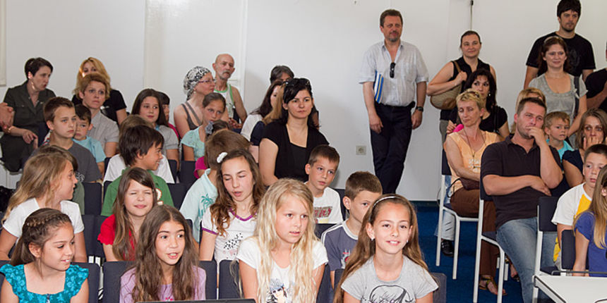 Dodjela diploma polaznicima Male filozofije, foto: L. Banić Dodjela diploma polaznicima Male filozofije, foto: L. Banić