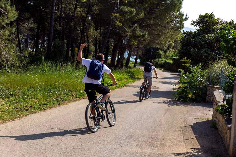 Nedjeljnja šetnja od Dikla do Pinije, Foto: Mladen Radolović Mrlja Nedjeljnja šetnja od Dikla do Pinije, Foto: Mladen Radolović Mrlja