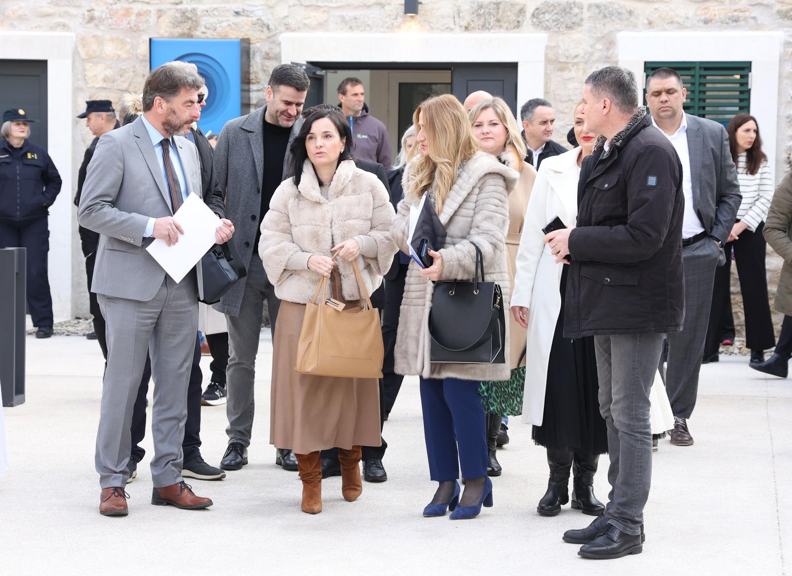 Centar za interpretaciju prirode Krka – vrelo života otvorio svoja vrata Centar za interpretaciju prirode Krka – vrelo života otvorio svoja vrata