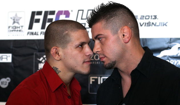 Zadar, 080513.  
Hotel Novi Park.
Konferencija za medije povodom Final fight Championship-a koji se odrzava ovaj petak u dvorani Kresimira Cosica na Visnjiku. 
Na fotografiji: borci Vaso Bakocevic i Ivica Truscek.
Foto: Jure Miskovic / CROPIX