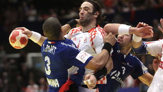 Bec, 310110. Austrija je domacin EURO 2010 u rukometu od 19-31 01.10. U Becu se igraju utakmice poufinala i finala. Polufinale su izborile reprezentacije Islanda, Francuske, Poljske i Hrvatske. U polufinalnim utakmicama finale su izborile reprezentacije F