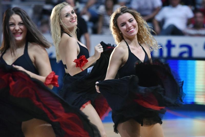 ZDBT 2015: KK Crvena Zvezda – Fenerbahçe Ülker 65-88