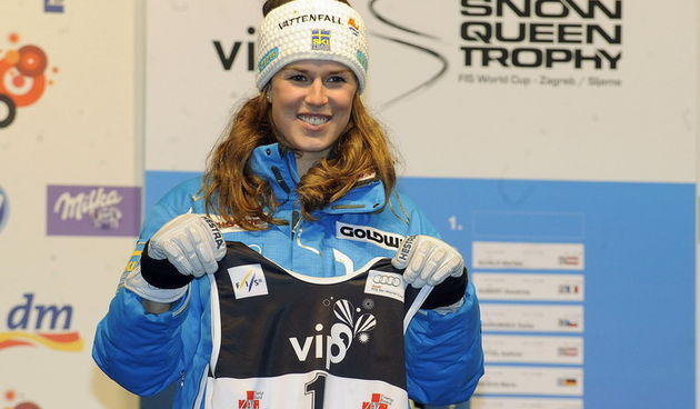 Zagreb, 030111. Trg bana Josipa Jelacica.  Izvlacenje startnih brojeva za zensku slalomsku utrku Snjezna kraljica na Sljemenu. Na slici: Maria Pietilae Holmner. Foto: Damir Krajac / CROPIX