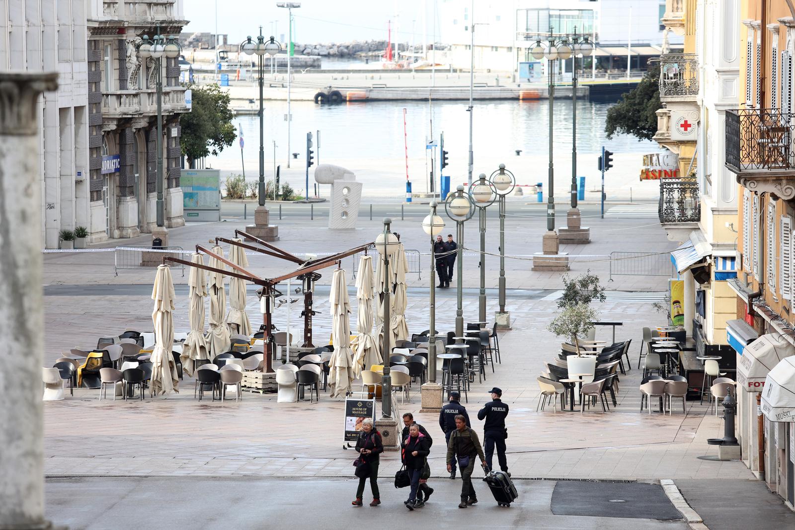 Izmještanje mine iz riječke luke