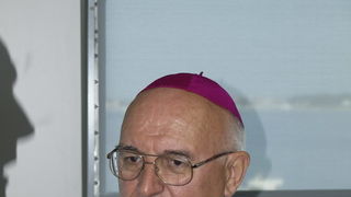 OLYMPUS DIGITAL CAMERA OLYMPUS DIGITAL CAMERA