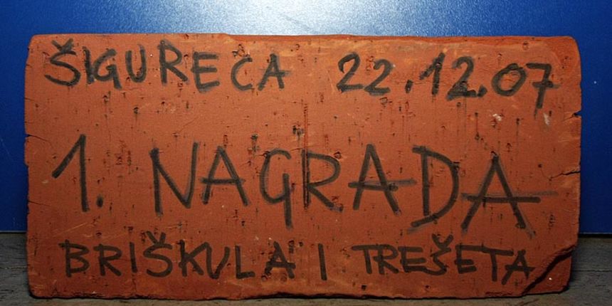 Božićni turnir u briškuli, trešeti i kifamenu