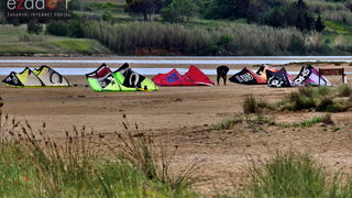 Kiteri guštali u refulima ninske bure Kiteri guštali u refulima ninske bure