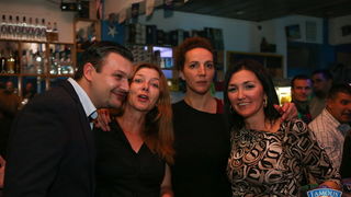 Friday Night Live: Cotton Club @ Famous Beach Bar & Grill 21. listopada 2016. Friday Night Live: Cotton Club @ Famous Beach Bar & Grill 21. listopada 2016.