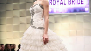 Zagreb, 040211. 
Arena Zagreb, Laniste.
13. Sajam vjencanja, velika modna revija sa modelima modne agencije Sandra. 
Na slici: kreacije Royal Bride.
Foto: Biljana Gaurina / CROPIX