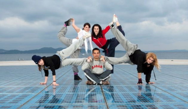 Plesna skupina Floorshakers