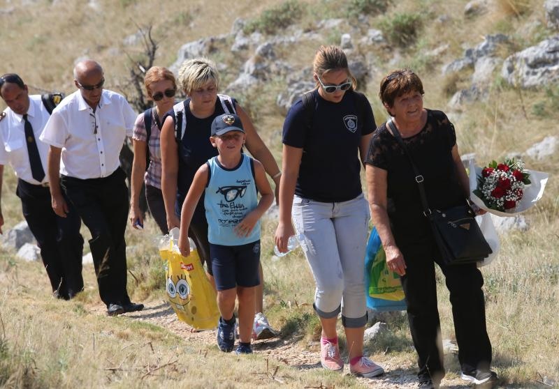 30.08.2015., Kornati – Na otoku Kornatu obiljezena je 8. obljetnica stradanja 12 vatrogasaca iz Sibenika, Vodica i Tisnog. Photo: Dusko Jaramaz/PIXSELL 30.08.2015., Kornati – Na otoku Kornatu obiljezena je 8. obljetnica stradanja 12 vatrogasaca iz Sibenika, Vodica i Tisnog. Photo: Dusko Jaramaz/PIXSELL