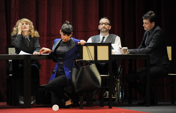 Sibenik, 110213.
HNK Sibenik.
Generalna proba koprodukcijske predstave HNK Sibenik i Kazalista Gavella Zagreb autora Rolanda Schimmelpfenniga “PUSH UP 1