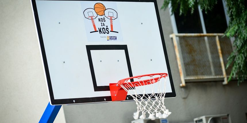 Projekt Koš za koš: Bili brig osvojio turnir i obnovu kvartovskog igrališta. Foto: Iva Perinčić Projekt Koš za koš: Bili brig osvojio turnir i obnovu kvartovskog igrališta. Foto: Iva Perinčić