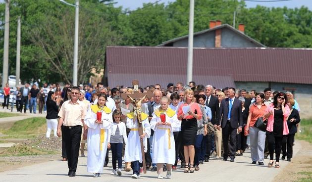 17.05.2015., Rajevo selo – Obiljezavanje godisnjice popustanja nasipa i velike poplave u istocnoj Slavoniji, tako da je postavljen kriz nedaleko mjesta gdje je Sava probila nasip. Photo: Davor Javorovic/PIXSELL