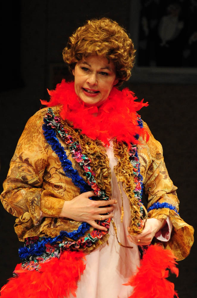 Zadar, 18.02.2013. snimio: Nenad Marčev
premijera HNK Zadar
Nikolaj Koljada: KOKOŠ, komedija
redatelj: Dražen Ferenčina
Igraju: Jasna Ančić, Tamara Šoletić, Žana Bumber,
Ivica Jončić, Mirko Šatalić,
Vinko Radovčič, Mimi Zadarski, Anto Zadar, 18.02.2013. snimio: Nenad Marčev
premijera HNK Zadar
Nikolaj Koljada: KOKOŠ, komedija
redatelj: Dražen Ferenčina
Igraju: Jasna Ančić, Tamara Šoletić, Žana Bumber,
Ivica Jončić, Mirko Šatalić,
Vinko Radovčič, Mimi Zadarski, Anto