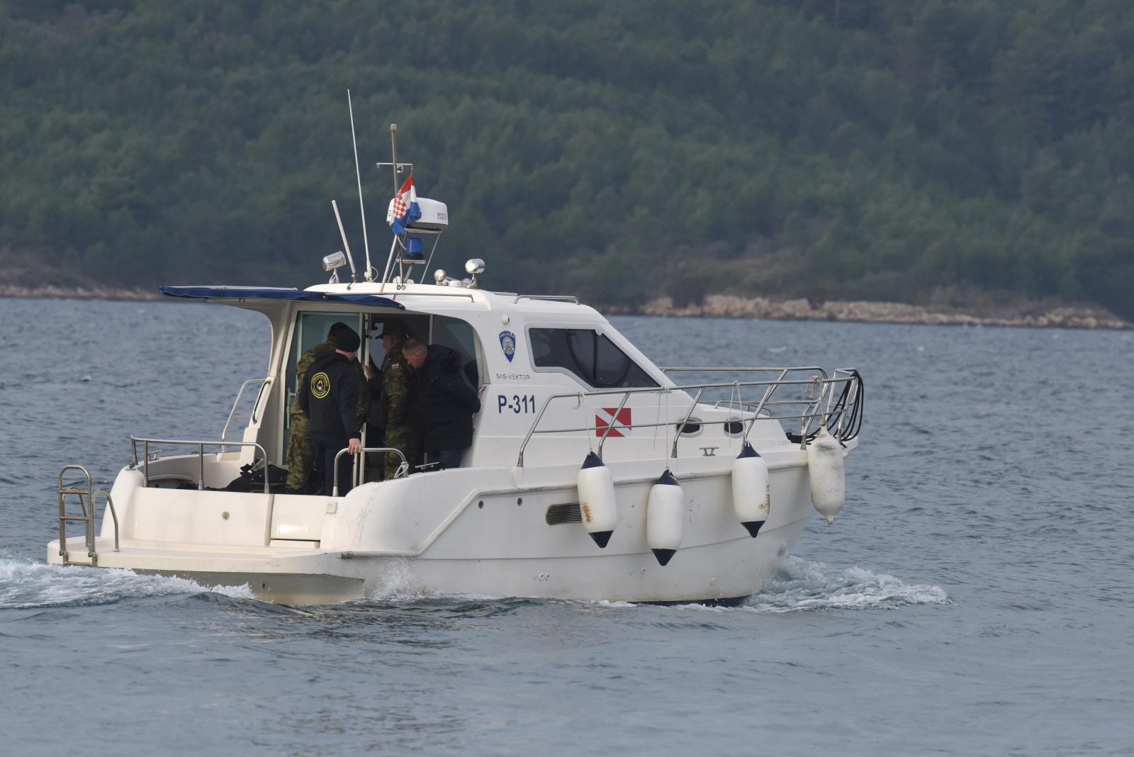 Pronađeno tijelo nestalog pilota i olupina helikoptera