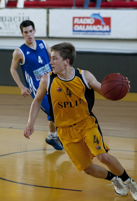 Split, 110513.
Kosarkaska dvorana Gripe.
Polufinalna utakmica Prvenstva Hrvatske za juniore izmedju Splita i Zadra.
Na fotografiji: Goran Filipovic.
Foto: Vojko Basic / CROPIX