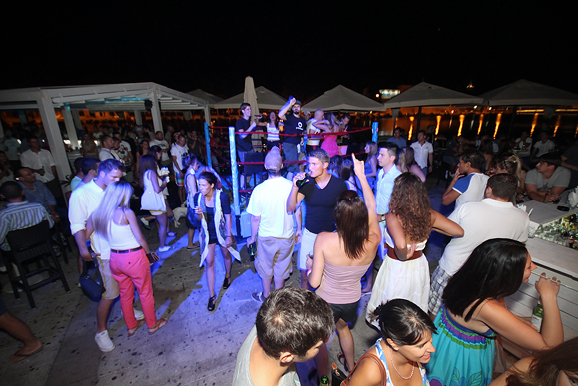 Maraschino bar : iPlay Battles (foto:Saša Čuka)