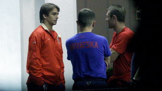 Rovinj, Funtana, 091009.
Pripreme nogometne reprezentacije za kvalifikacijski susret sa Kazahstanom za SP 2010 u Juznoj Africi.
Hrvatski reprezentativci u vecernjem izlasku u tridesetak kilometara udaljenom mjestu Funtana u konobi More. Izlazak je tr Rovinj, Funtana, 091009.
Pripreme nogometne reprezentacije za kvalifikacijski susret sa Kazahstanom za SP 2010 u Juznoj Africi.
Hrvatski reprezentativci u vecernjem izlasku u tridesetak kilometara udaljenom mjestu Funtana u konobi More. Izlazak je tr