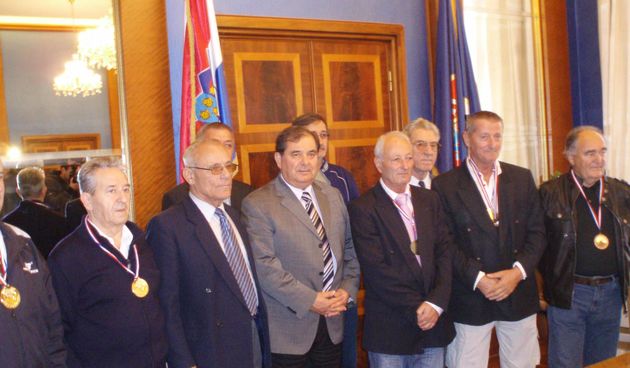 Gradonačelnik primio sportaše iz Udruge umirovljenika