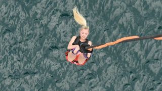 Mario Možnik otvorio bungee jumping sezonu na Masleničkom mostu, Photo: Hrvoje Jelavic/PIXSELL