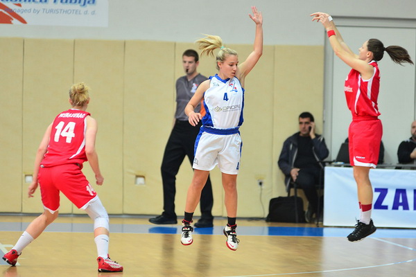 SC Višnjik, dvorana 3. Finale doigravanja za prvaka Hrvatske: ŽKK Zadar – ŽKK Medveščak 54-76 SC Višnjik, dvorana 3. Finale doigravanja za prvaka Hrvatske: ŽKK Zadar – ŽKK Medveščak 54-76