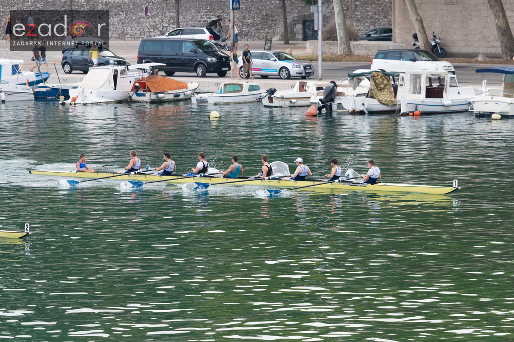 6. “Jadranov veslački dvoboj” osmeraca u uvali Jazine 6. “Jadranov veslački dvoboj” osmeraca u uvali Jazine