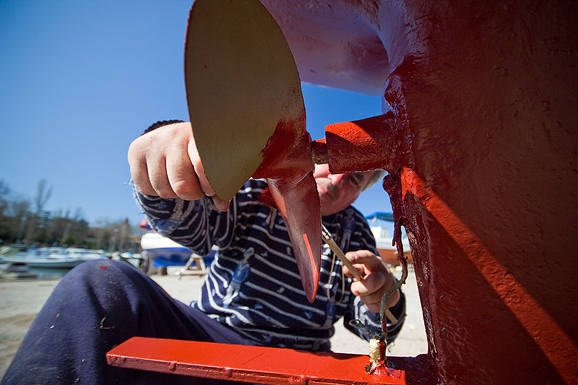 Jazine: Uređuju se barke i kaići, Foto: Saša Čuka