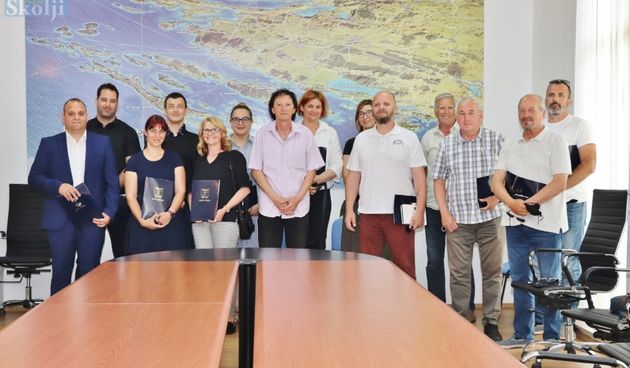 Općinsko vijeće, Preko