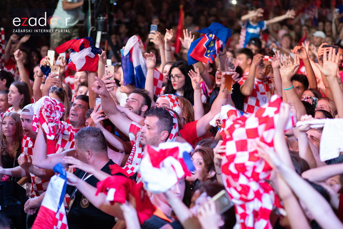 Veličanstven doček četvorice zadarskih Vatrenih Veličanstven doček četvorice zadarskih Vatrenih