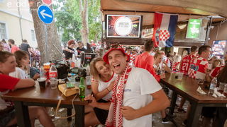 Navijačko ludilo u Zadru za vrijeme i nakon finala Svjetskog prvenstva Navijačko ludilo u Zadru za vrijeme i nakon finala Svjetskog prvenstva