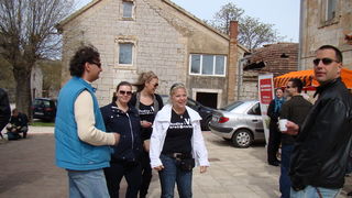 Humanitani uskrsni konvoj Zadar – Oklaj