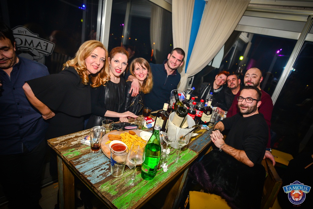 U Famous beach and grill baru Rockatansky bend proslavio je 20 godina djelovanja U Famous beach and grill baru Rockatansky bend proslavio je 20 godina djelovanja