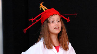 Polaznici dramsko lutkarske radionice Donatolina iz Kazališta lutaka Zadar gostovali su na ovogodišnjem Međunarodnom dječjem festivalu u Šibeniku sa predstavom “Šuma Striborova”, foto: Dino Bara Polaznici dramsko lutkarske radionice Donatolina iz Kazališta lutaka Zadar gostovali su na ovogodišnjem Međunarodnom dječjem festivalu u Šibeniku sa predstavom “Šuma Striborova”, foto: Dino Bara