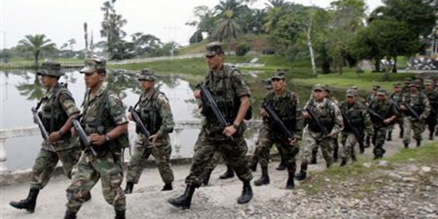 Kolumbija – napetost na granici (Foto: Reuters) Kolumbija – napetost na granici (Foto: Reuters)