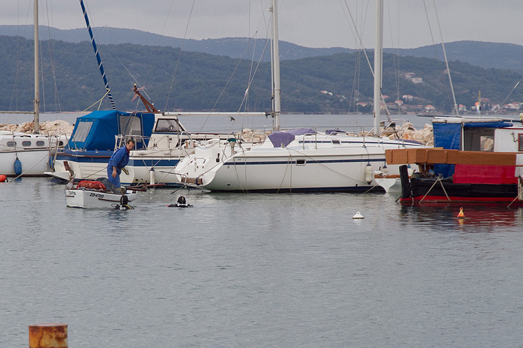 Ekološka akcija čišćenja podmorja u Bibinjama, foto: Leo Banić Ekološka akcija čišćenja podmorja u Bibinjama, foto: Leo Banić